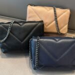 Bolsa quadrada pequena