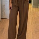 Calça com elástico